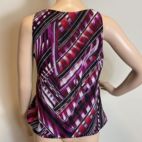 White House Black Market sleeveless geo print faux wrap blouse size XS - Picture 4 of 7